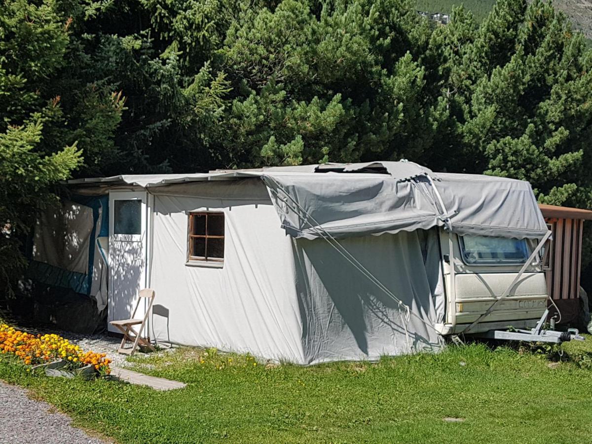 Отель Camping Schonblick Im Saas-Tal Экстерьер фото